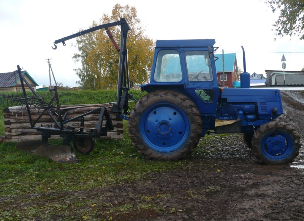 Права на трактор в Мурманской Области